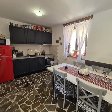 Apartment Cosy 4bedrooms House Ruska - Dol (Hvar)