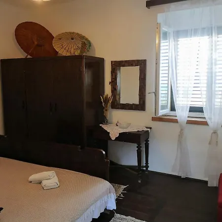 Cosy 4bedrooms House Ruska - Appartamento *