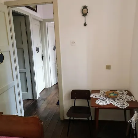 Cosy 4bedrooms House Ruska - Apartment